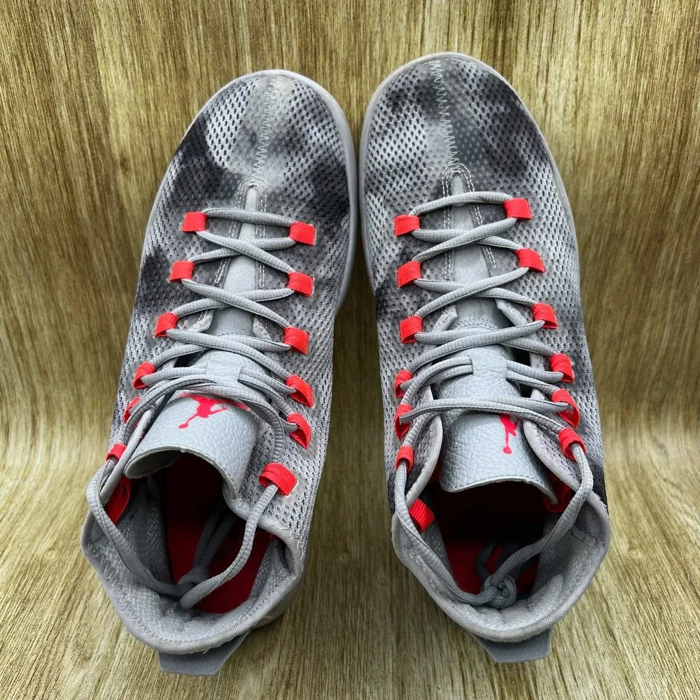 Nike Air Jordan Reveal Premium Men's Size 12 Wolf Grey Sneakers Shoes 834229-015